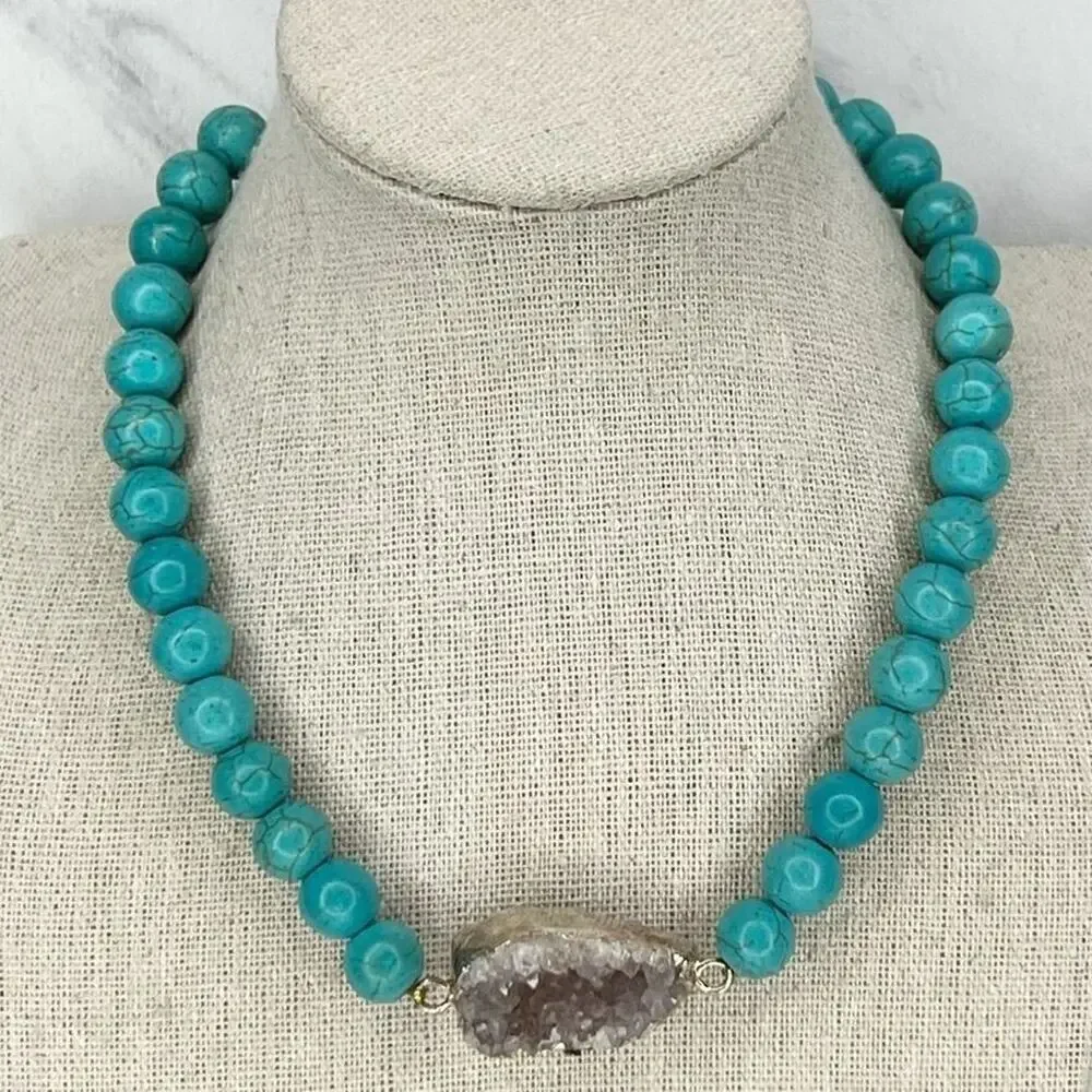 Faux Turquoise Bubble Beaded Druzy Stretch Necklace